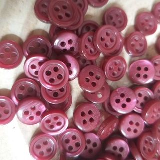 Nút nhựa 4 lỗ , size 8 MM( 30 nút/5k)