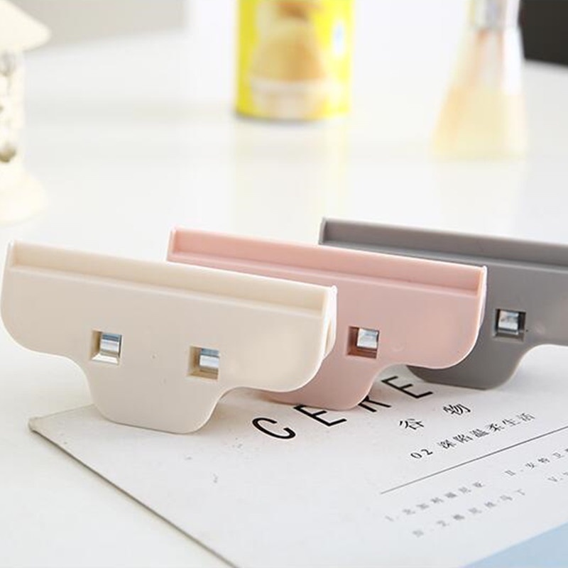 Dụng Cụ Kẹp Miệng Túi Thức Ăn Bằng Nhựa Chống Ẩm Đa Năng Tiện Dụng Cho Nhà Bếp