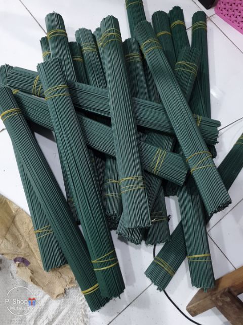 Cành thép 20cm, 30cm,40cm cắm bó hoa sáp loại 1