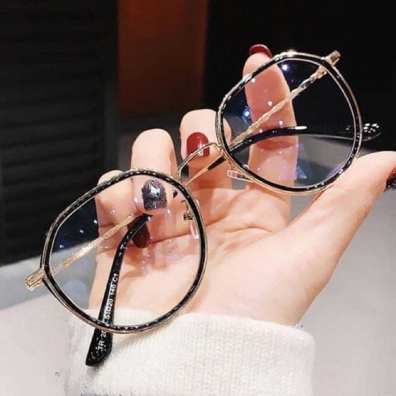 Kính mắt có độ cận mã 01 (sẵn)