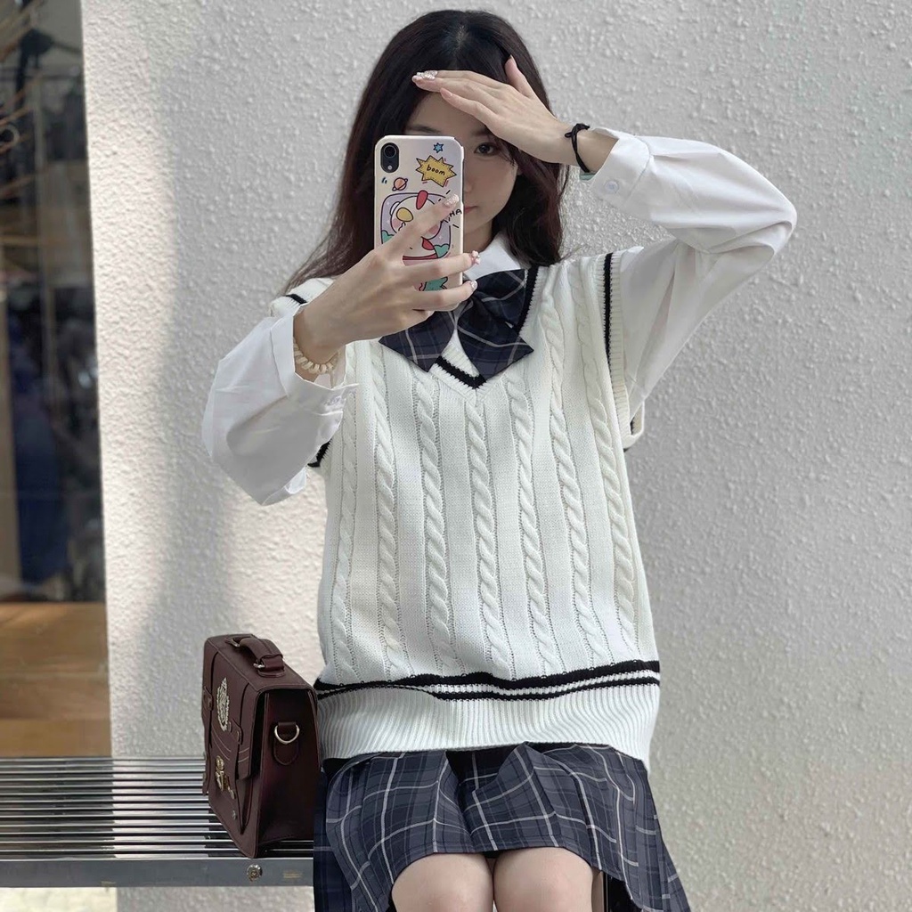 Áo Gile Len Trắng Viền Đen Cổ V Ulzzang Quảng Châu Cổ V Form Rộng Style Hàn Quốc GL039
