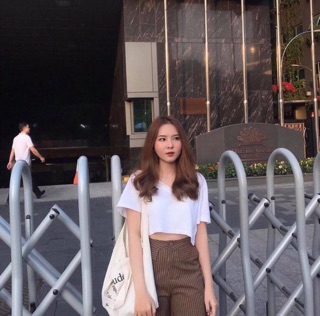 Áo croptop cổ tim cao cấp