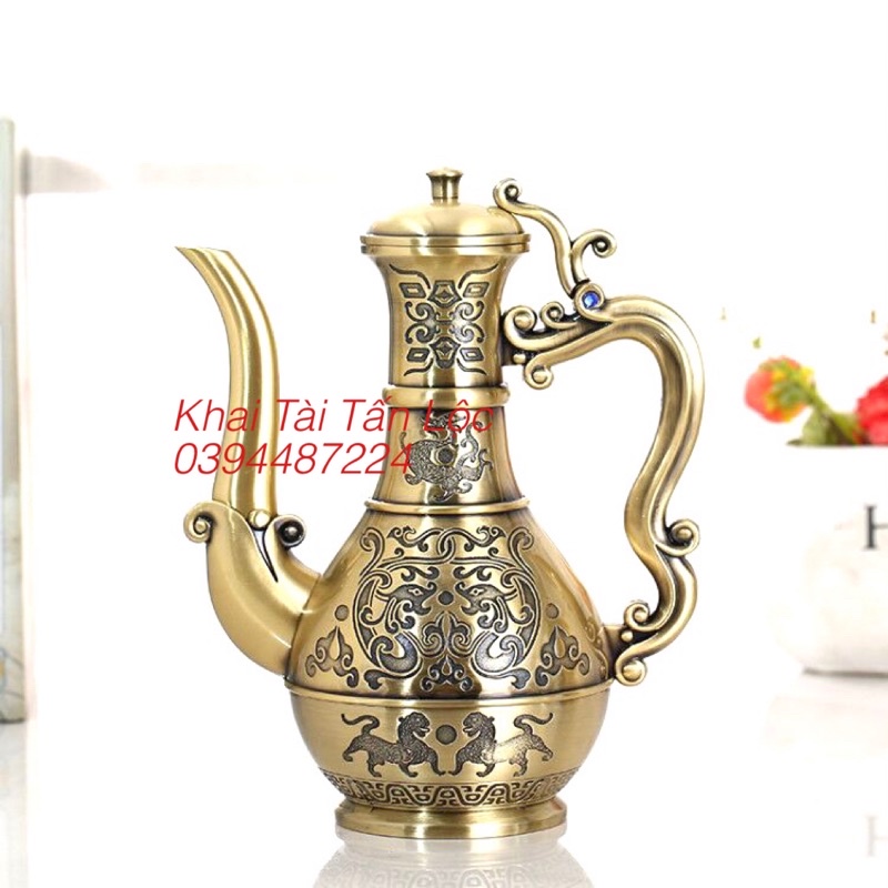 Bộ bình rượu song Long tranh châu và 2 ly bằng đồng kiểu cổ