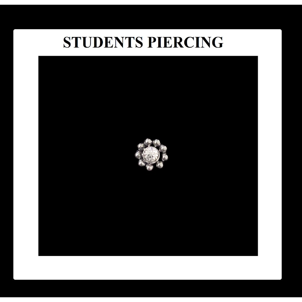 KHUYÊN TAI CHÂN VẶN HÌNH HOA BI CÁ TÍNH - KHUYÊN THÉP KO GỈ