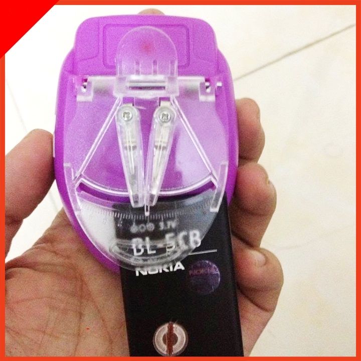 Sạc đa năng chân kẹp điện thoại 1 ĐỔI 1 NOKIA, SAMSUNG ,V....V Educase86