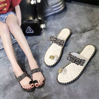 Dép xỏ ngón quoai khâu chắc chắn