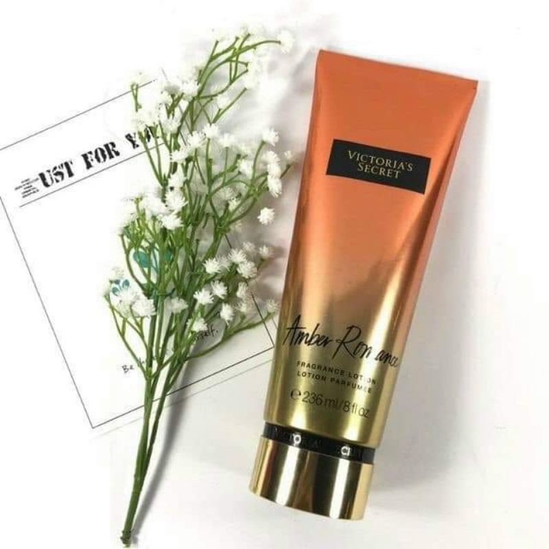 Sữa Dưỡng Thể lotion thơm Victoria’s Secret Amber Romance Body Lotion.