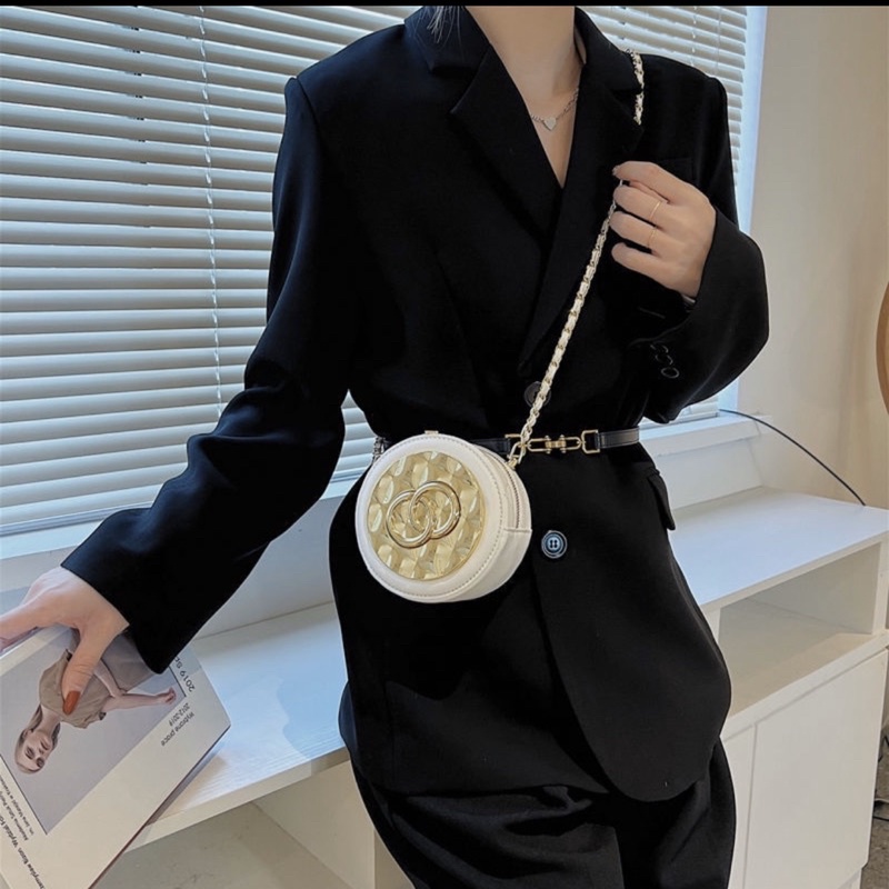 Túi trống tròn nhỏ xinh kèm dây da pha xích đeo chéo phong cách nhất 2020