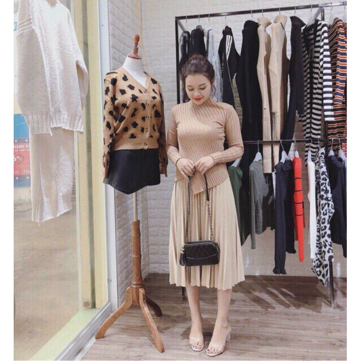 Chân váy dập ly trơn hàng QC