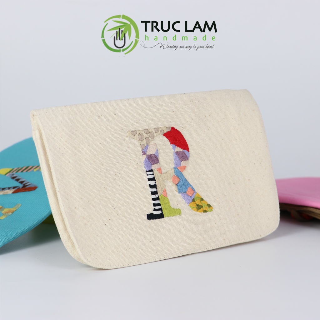 Ví Nữ Cầm Tay Thêu Họa Tiết Chữ Cái A Q R W Phối Màu Cực Đẹp - Trúc Lâm Handmade