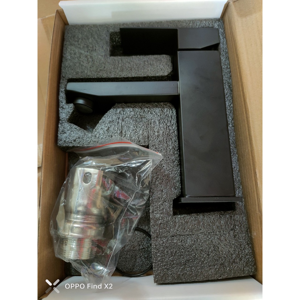 Vòi Lavabo vòi rửa mặt Nóng Lạnh Vuông màu đen inox 304 sơn tĩnh điện