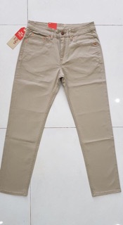 Quần kaki jean Levi