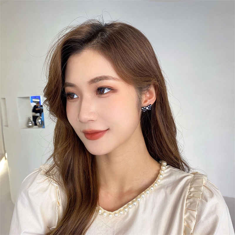 Bông tai hình nơ trái tim màu đen bằng bạc 925 thời trang thu đông cho nữ