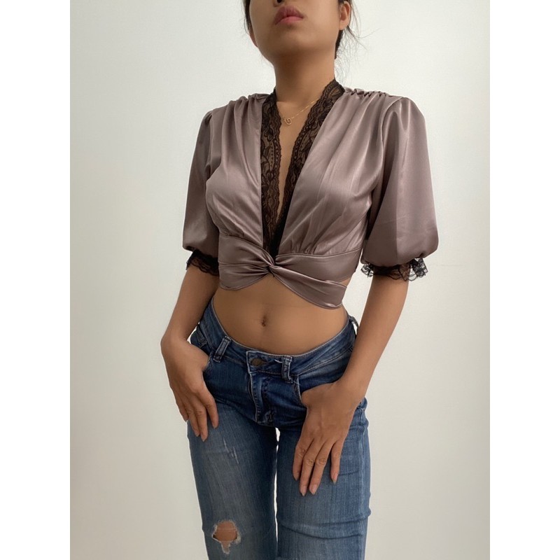 áo lụa phối ren cột nơ