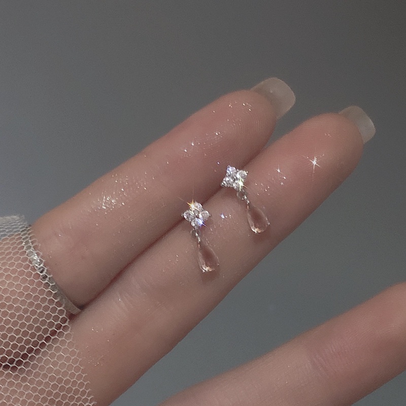 Bông tai crystal drops chuôi bạc 925