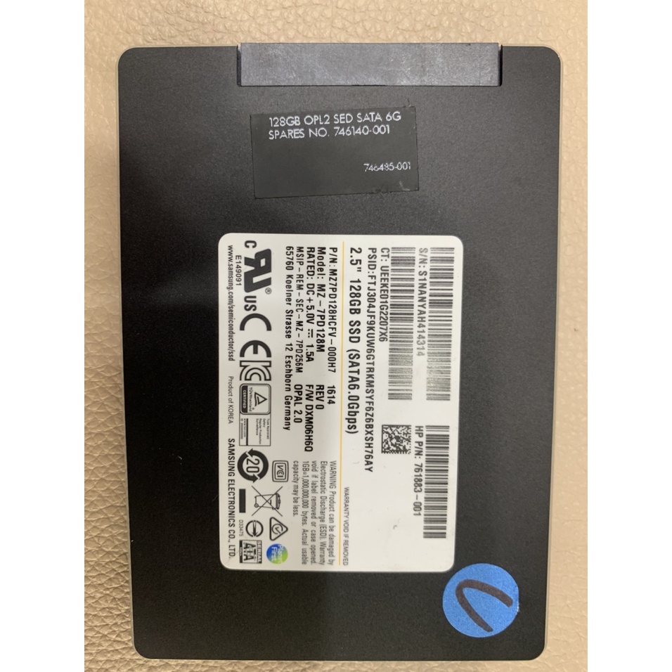 Ổ cứng SSD 256Gb Samsung và nhiều hãng khác Tháo máy laptop Dell đẹp như mới- có cài win 10 sẵn