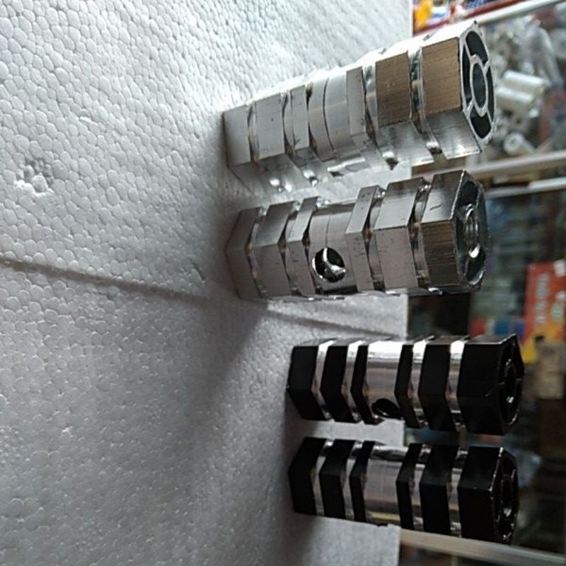 Giá để chân xe đạp sau trẻ em