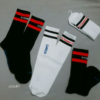 Vớ vetements