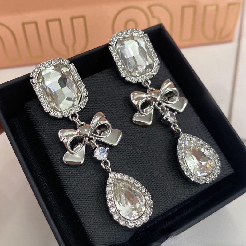 Bông Tai Hình Nơ Đính Đá Lấp Lánh Cao Cấp Thời Trang