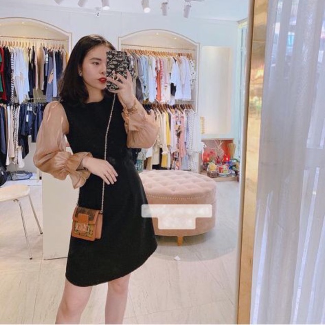ĐẦM RETRO ĐEN PHỐI TAY VOAN NUDE