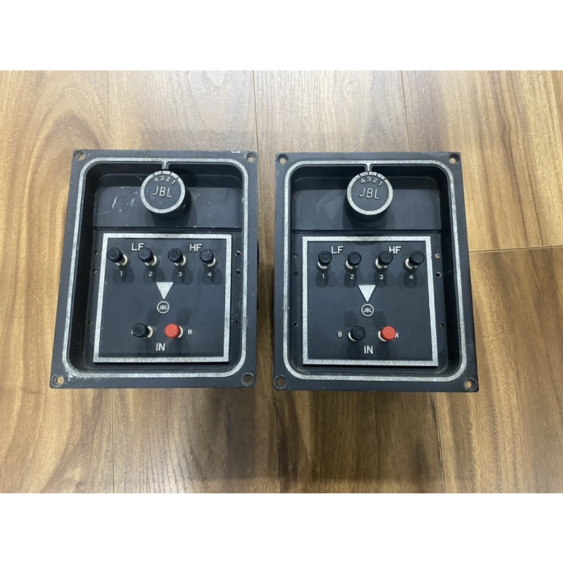 Phân tần JBL N7000 - Ảnh thực tế