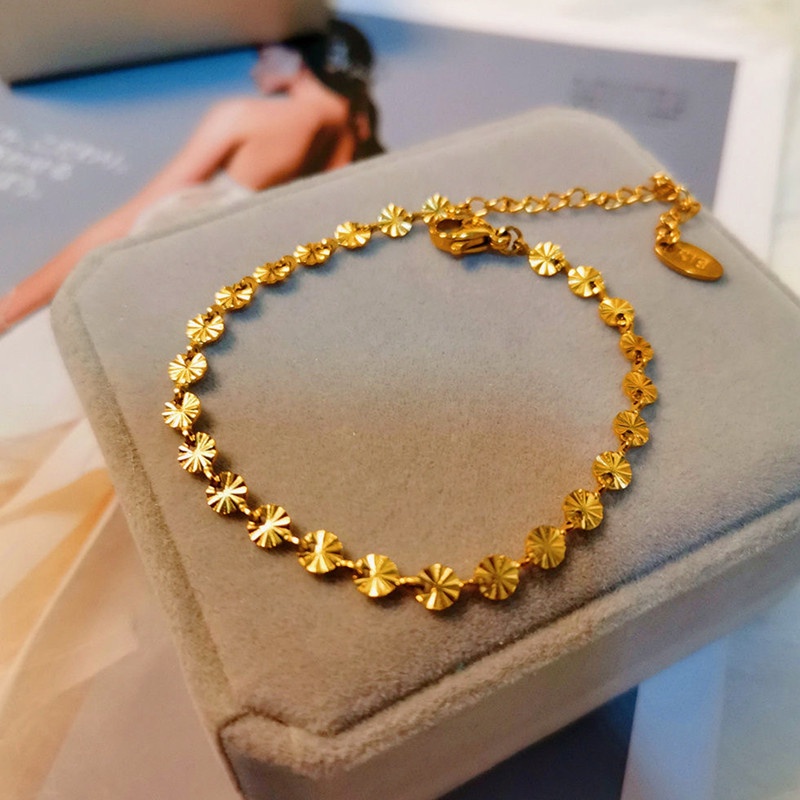 Vòng Tay Mạ Vàng 18k Mặt Hình Hoa Thanh Lịch Phong Cách Hàn Quốc Cho Nữ