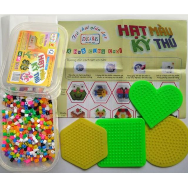 Hạt màu 100g, 4 khuôn nhỏ ngẫu nhiên - Edugames