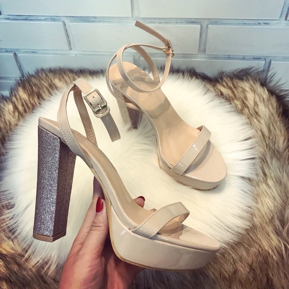 Sandal