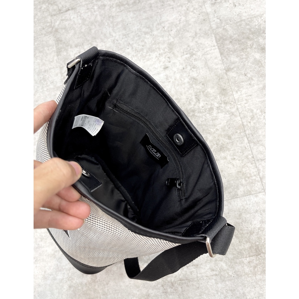 TÚI B489 BASIC BIG LOGO BUCKET BAG