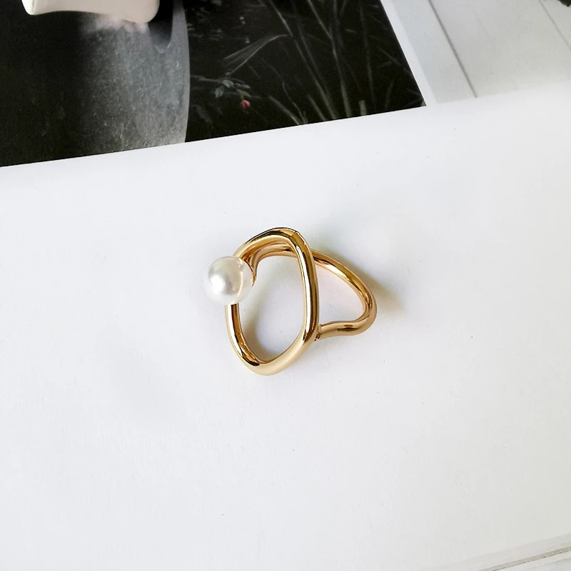 [WHOLESALE] [Women Fashion Vintage Geometric Hollow Pearl Rings] [ Elegant Ladies Smooth Fine Thin Finger Ring] [Lovely Jewelry Gifts For Girl Friends]
