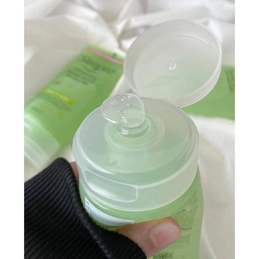 [Chính Hãng] Sữa Rửa Mặt Simple Gel Kind To Skin Refreshing Facial Wash Gel 150ml | BigBuy360 - bigbuy360.vn