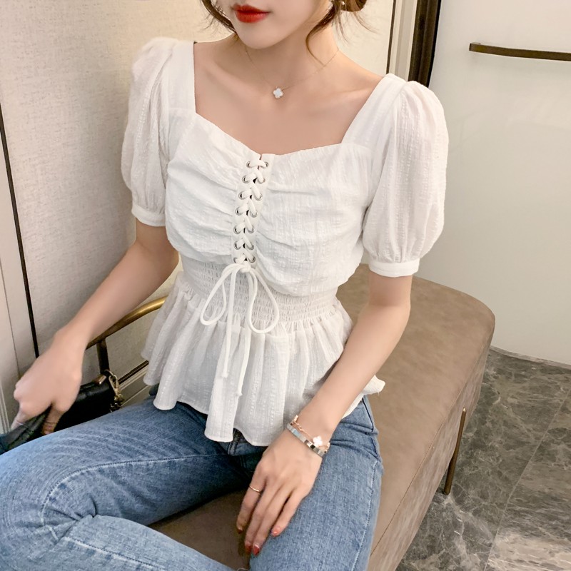 Áo Peplum Trắng Ngắn Tay Cổ Vuông Phong Cách Hàn Quốc