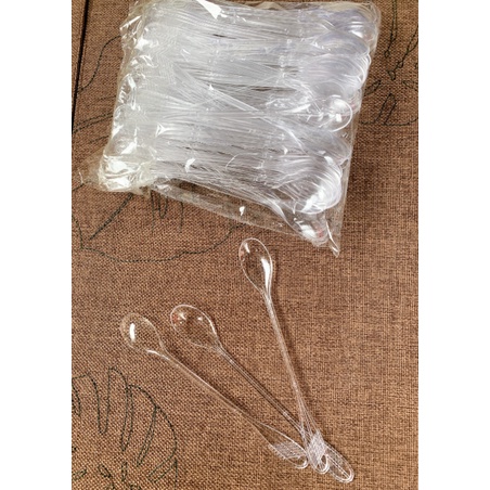 Thìa Nhựa Trong Tiện Dụng (GD18)