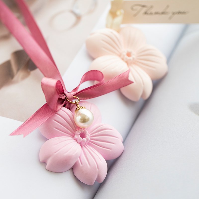 Bộ Kit Làm Sáp Thơm Treo Tinh Dầu Hoa Cúc/ Hoa Anh Đào Sakura Quà Tăngj Handmade DIY