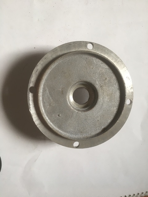 Sen bơm nước phi 90 lắp máy Xăng