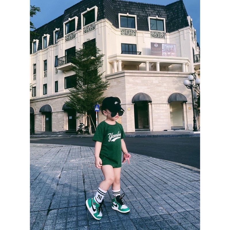 Tất nike, adidas thể thao cổ cao cho bé