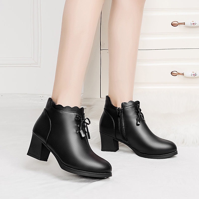 Bốt nữ cổ ngắn lót lông đính nơ gót thô 6cm C06 có video | BigBuy360 - bigbuy360.vn