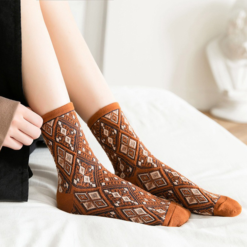 Vớ cotton cổ cao thoáng khí nhiều màu sắc hợp thời trang cho nữ