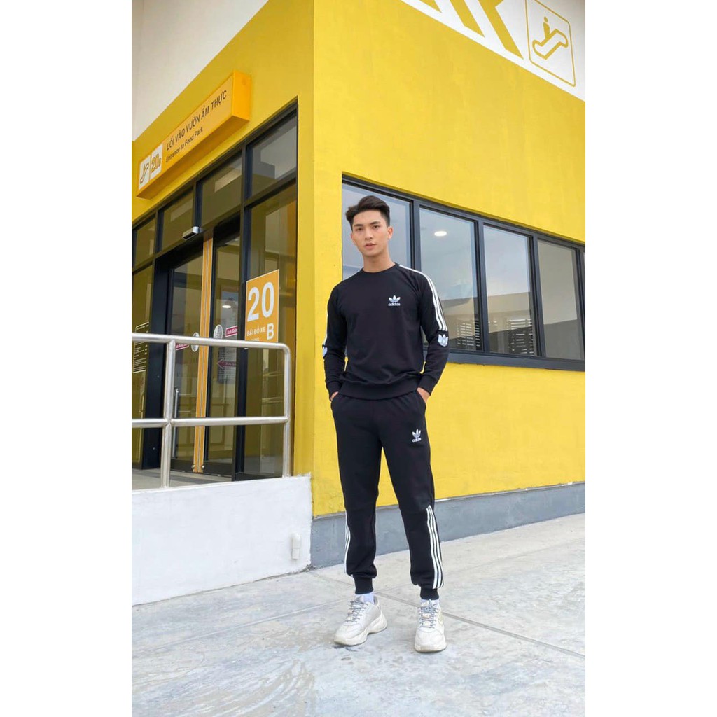 Bán sỉ bộ nam cổ tròn 3 sọc vai xx | BigBuy360 - bigbuy360.vn