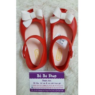 Giày nhựa thơm nơ