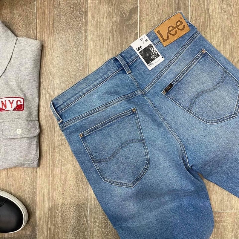 Jeans Lee xanh nhạt