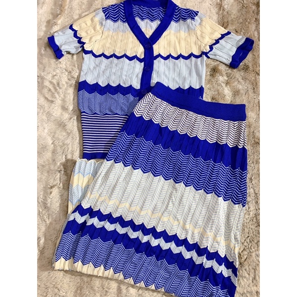 Set bộ váy len mỏng