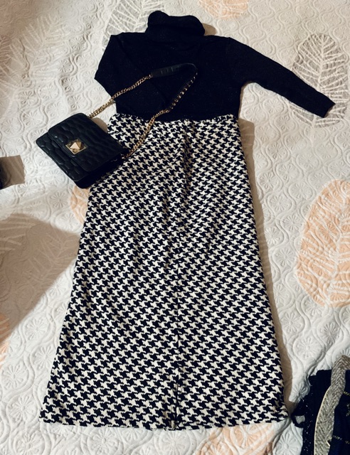 Chân váy dạ kẻ dáng dài 89k