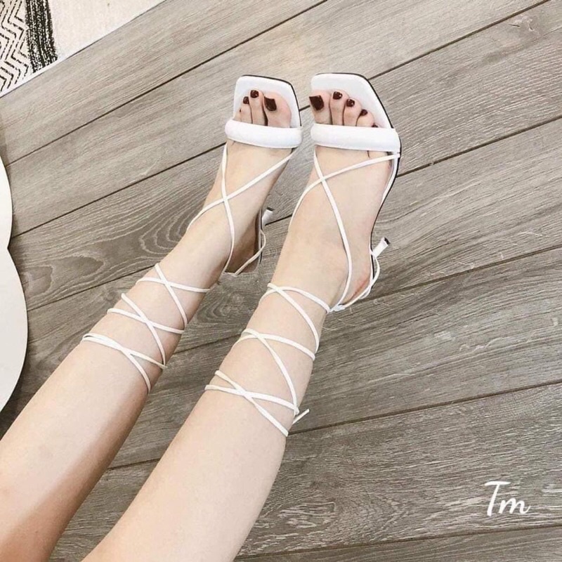 Giày Sandal Buộc Dây Guốc Nhọn Đan Mảnh Cột Cao Gót 5cm