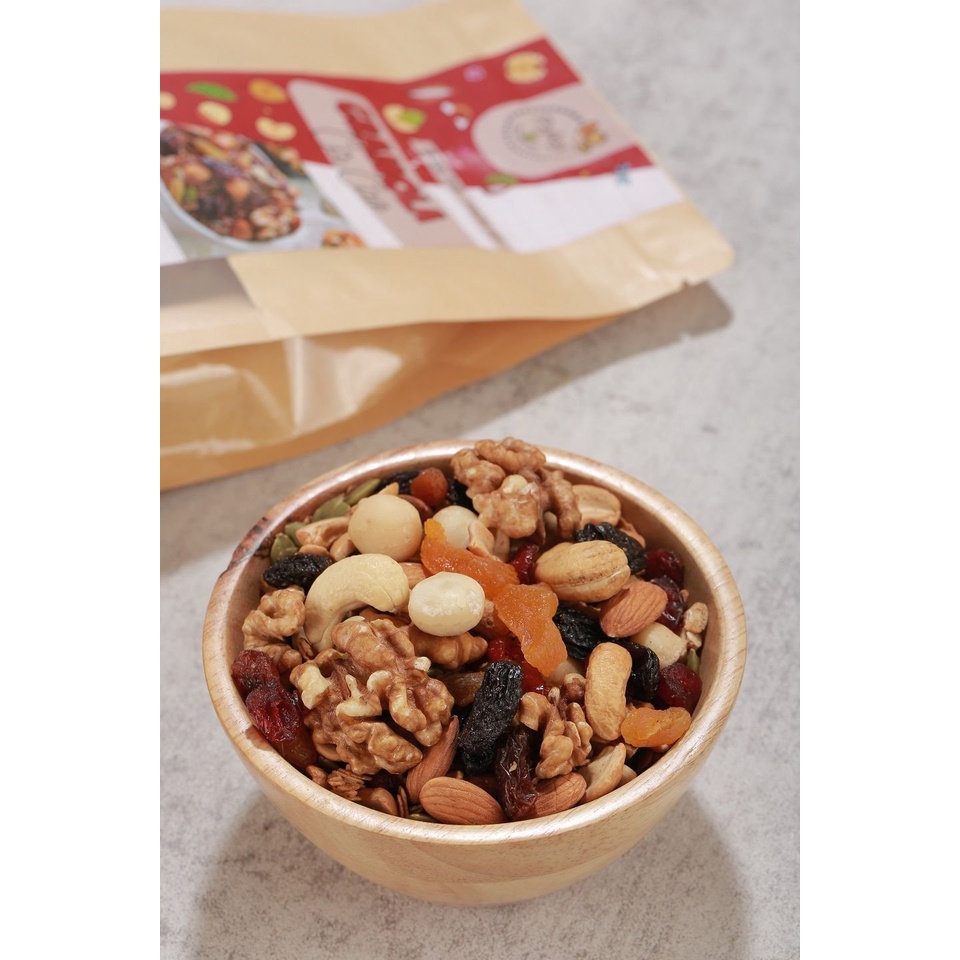 (Quà Tặng Là 1 bánh yến mạch cao cấp) Ngũ Cốc Ăn Kiêng Yến Mạch Granola siêu hạt (90% hạt và quả) gói 500g