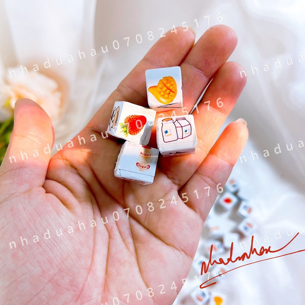 Một hủ kẹo sữa nén trái cây/ kẹo milk cube XiaoYouYou Hongkong hủ 140g gồm 5 vị