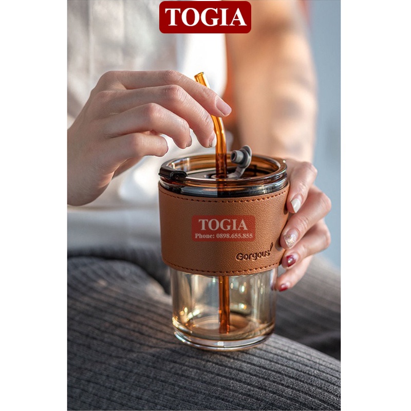 Cốc Thủy Tinh - Ly Coffe, Ly Trà Màu Hổ Phách Bọc Da Chịu Nhiệt Có Nắp Và Tặng Kèm Ống Hút Tiện Lợi 450ml TOGIA