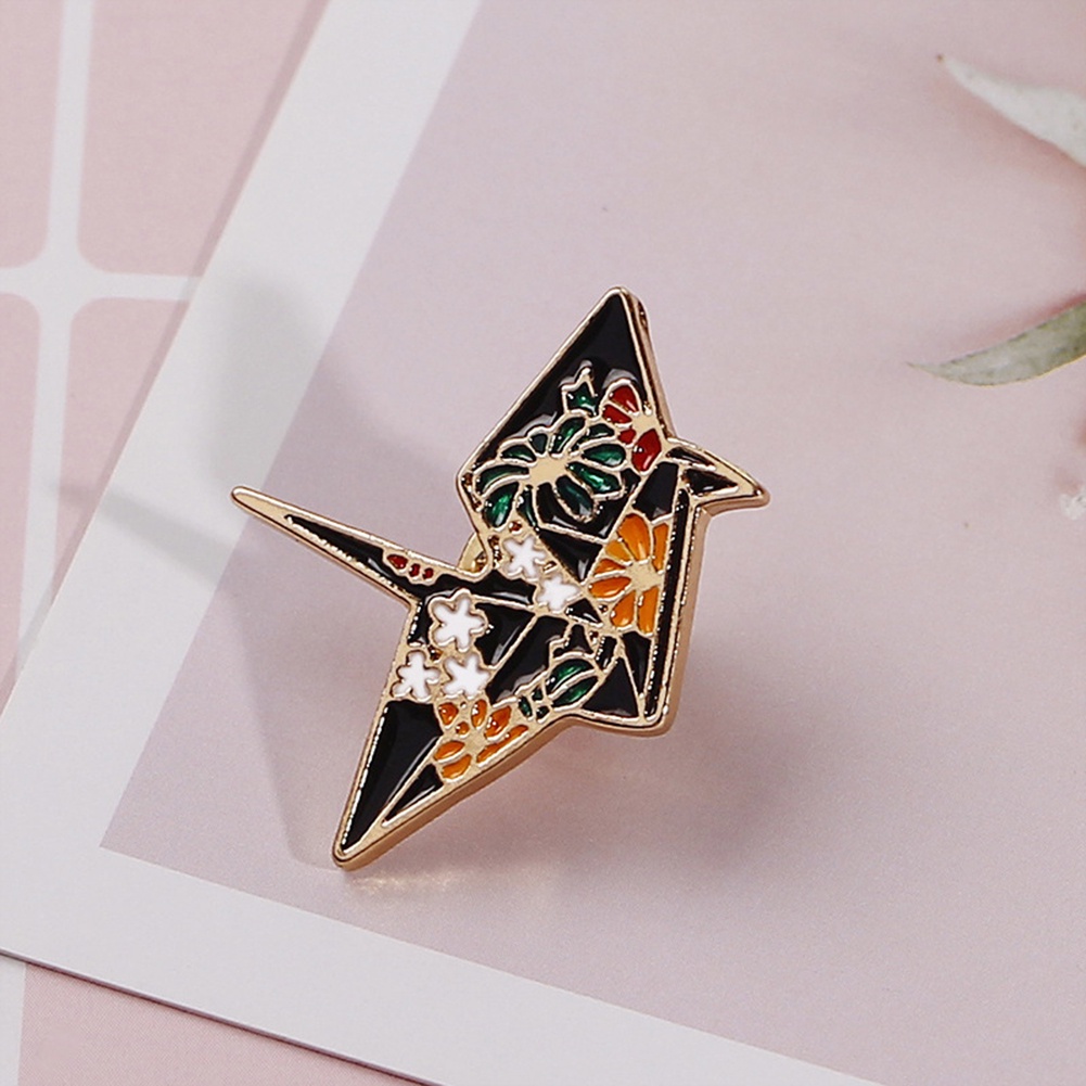 Huy hiệu cài áo họa tiết chim sếu thời trang