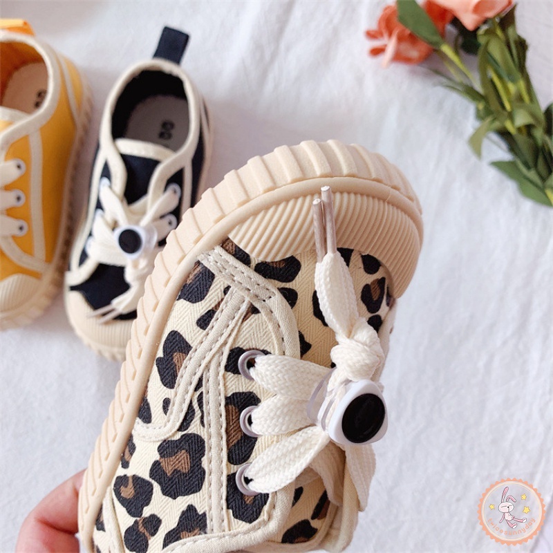 Giày Canvas Đế Mềm Thoáng Khí Phong Cách Hàn Quốc Cho Bé