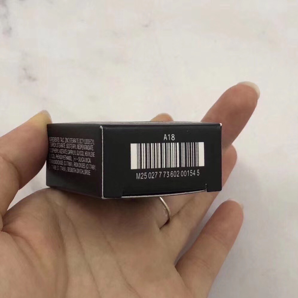 Phấn Mắt Đơn Sắc Bắt Sáng Trang Điểm Ba Chiều Mac focus 1.5g